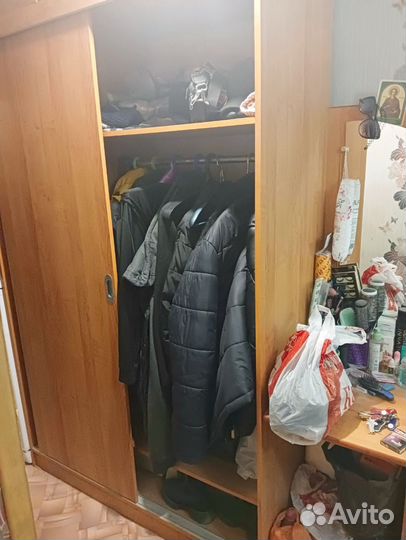 Шкаф купе с зеркалом бу