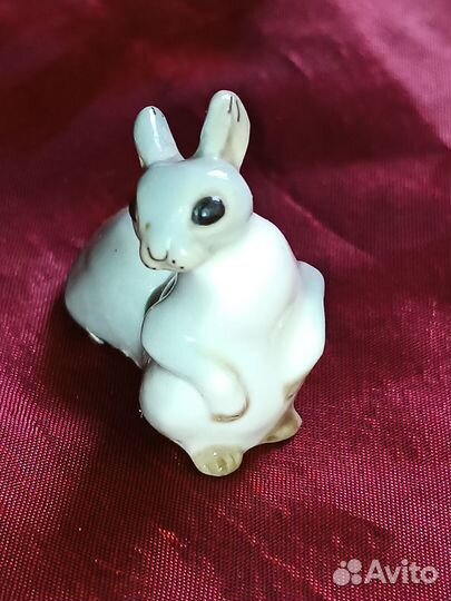 Фигурки статуэтки