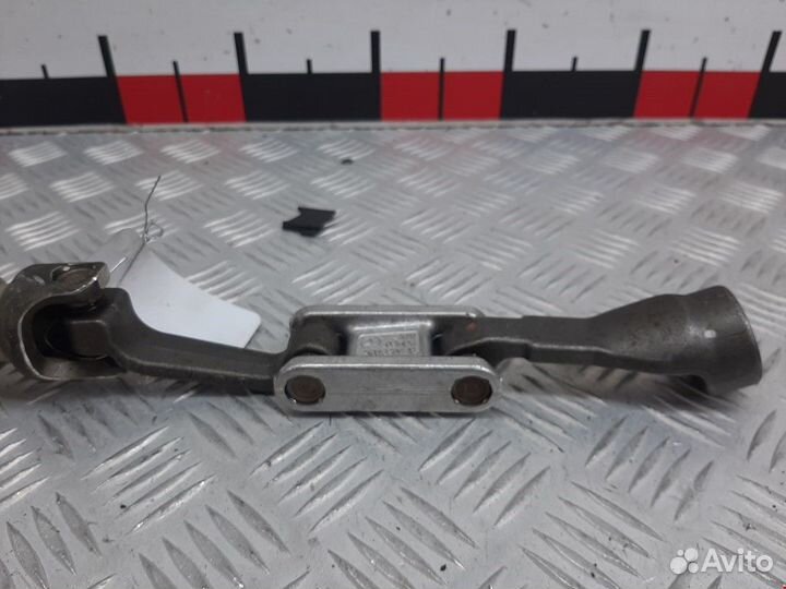 Рулевой карданчик Mercedes-Benz C-Класс