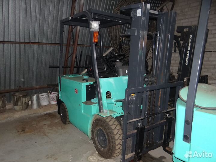 Вилочный погрузчик Dalian CPD30HB, 2023