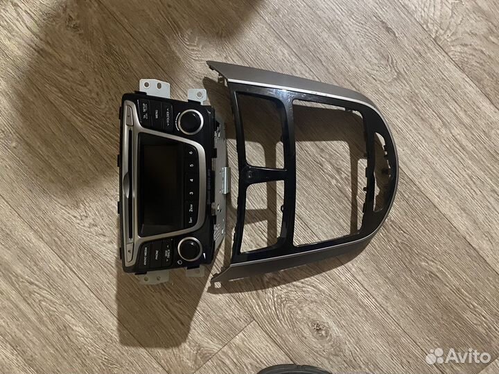 Магнитола hyundai solaris 1