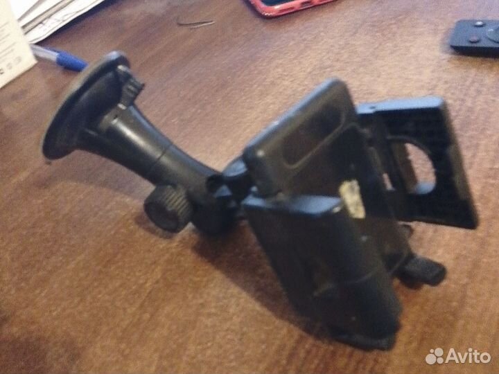 Держатель телефона отдам даром