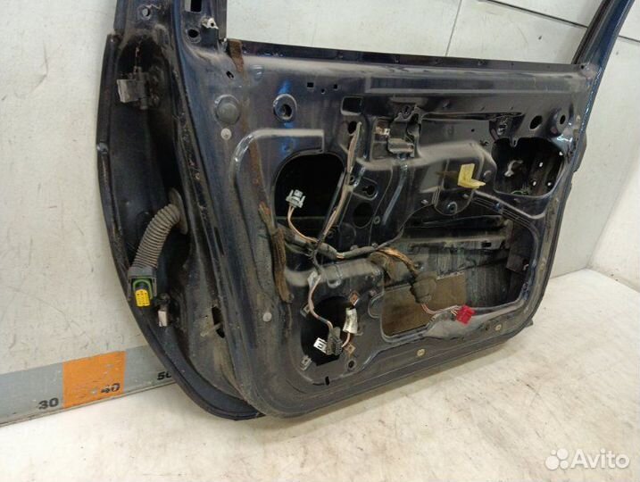 Дверь передняя правая Renault Scenic 1 1.9 2000