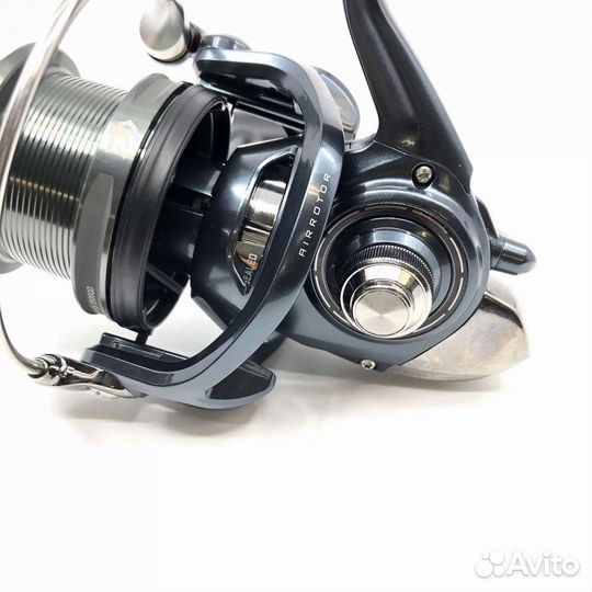 Daiwa 18 powersurf SS 3500 QD
