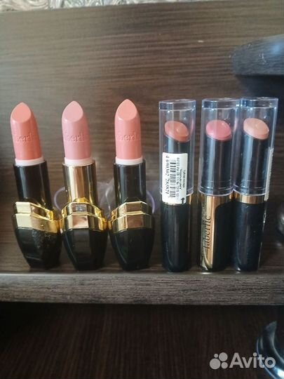 Помады faberlic,орифлейм