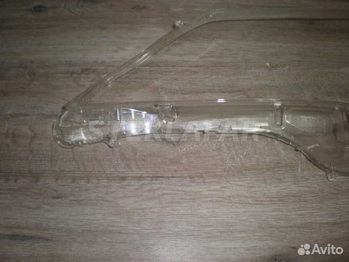 Стекло фары Toyota RAV4 40 (2012-2015) дорестайли