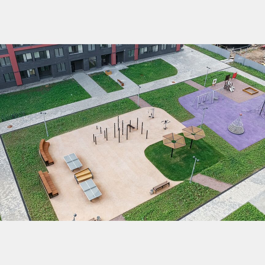 2-к. квартира, 76,2 м², 1/15 эт.