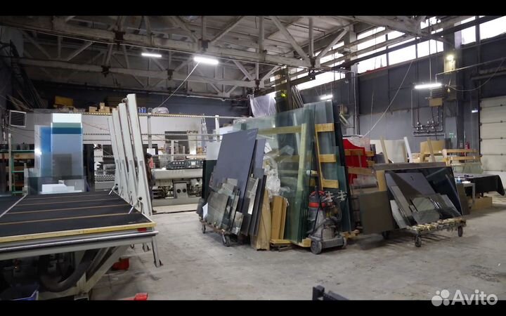 Стеклянная дверь по индивидуальным размерам