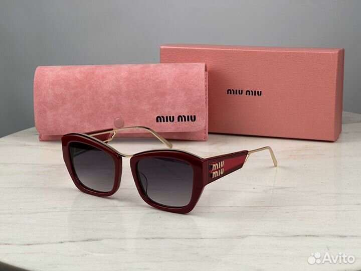 Очки Miu Miu
