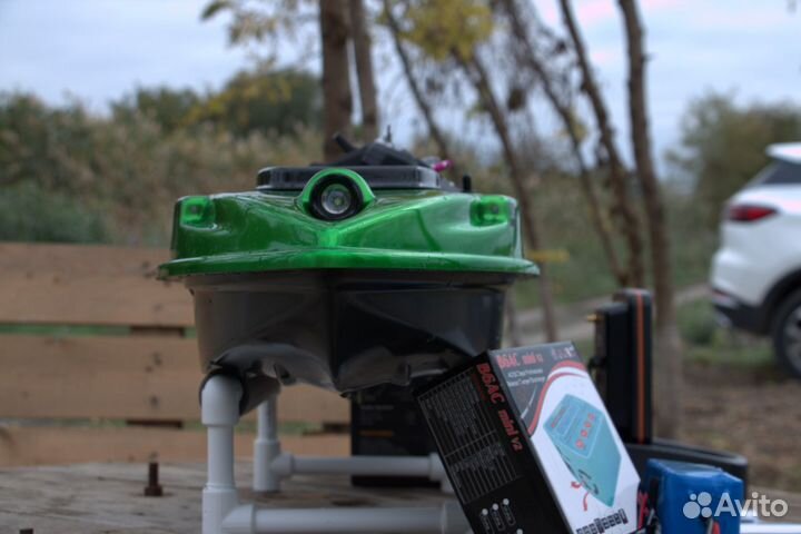 Прикормочный кораблик CamaraD - эхолот TF740,21А