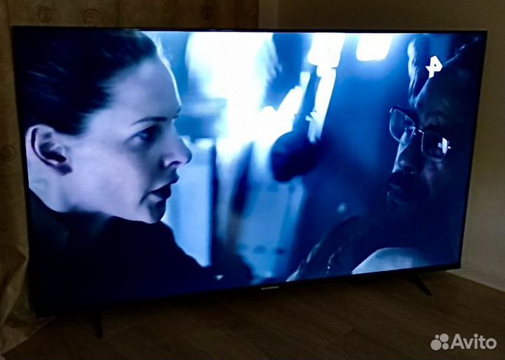 Телевизор 4к 43 дюйма Soundmax
