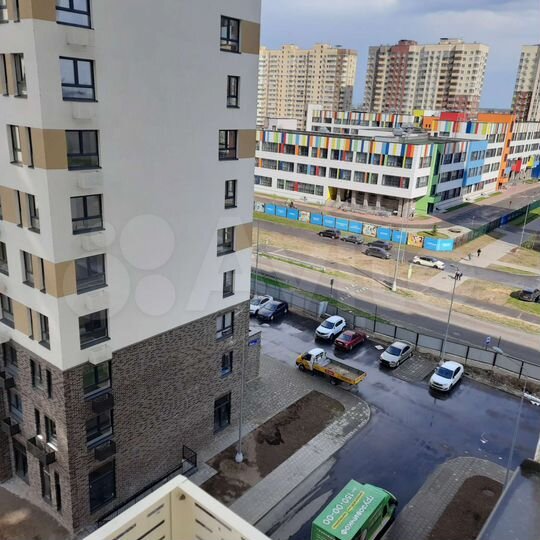 2-к. квартира, 55 м², 8/17 эт.