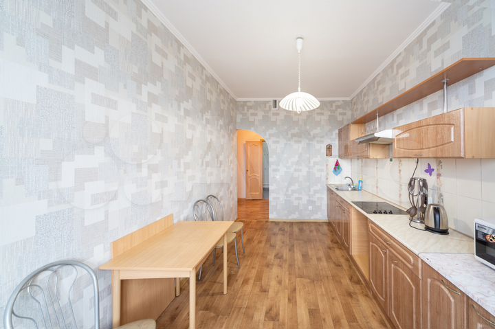 2-к. квартира, 60 м², 8/25 эт.