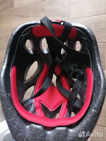 Велошлем защитный 54-60 см