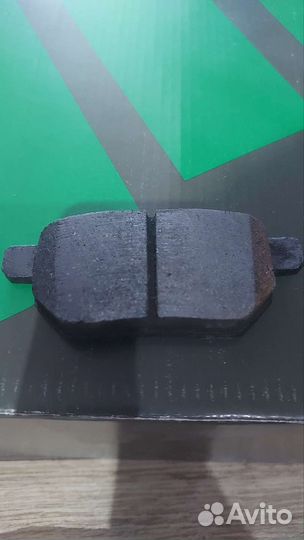 Комплект керамических колодок toyota corolla e150