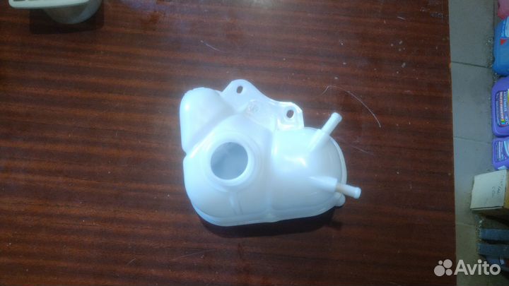 Расширительный бачок lanos GM