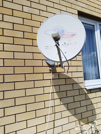Антенна спутниковая