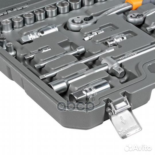 94 предмета, пласт.кейс AT-94-05 airline