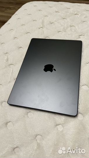 Macbook pro 14 m3pro 18/512 space black mrx33