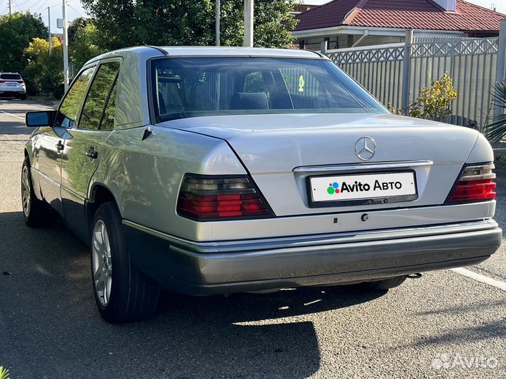 Mercedes-Benz E-класс 2.5 МТ, 1993, 470 000 км