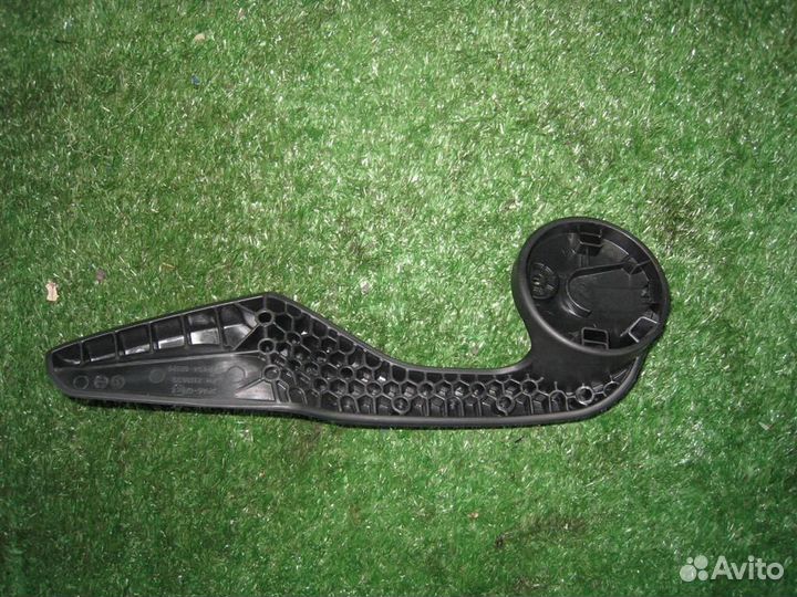 Ручка регулировки сиденья Toyota Auris E18 2015