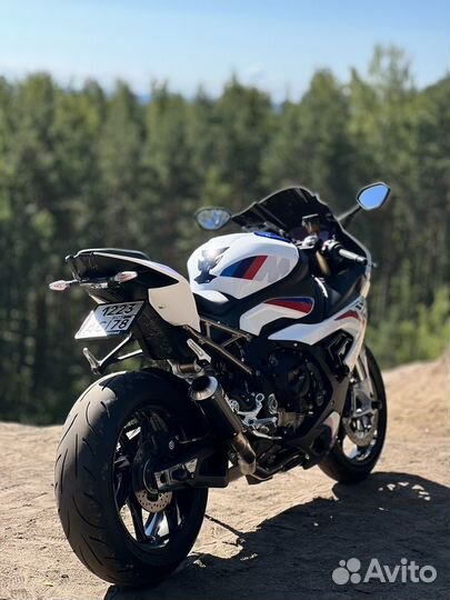 BMW S1000RR M