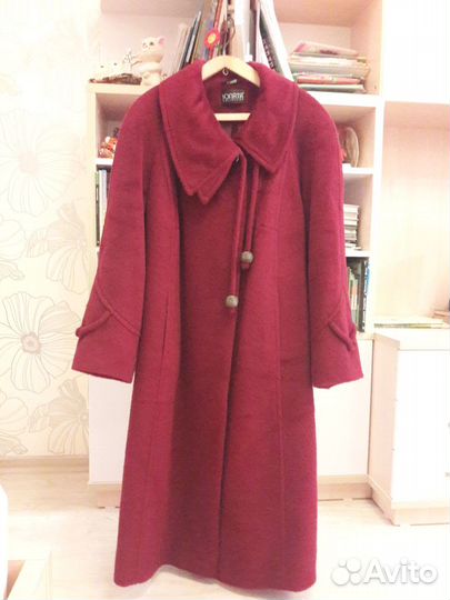 Пальто. новое. 58 р