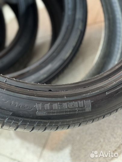 Pirelli P Zero 295/35 R21