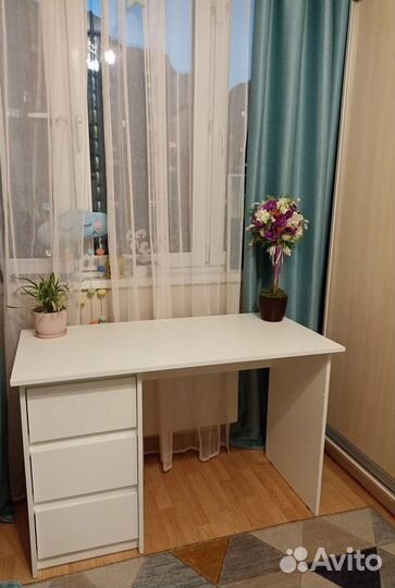 Компьютерный стол Айден