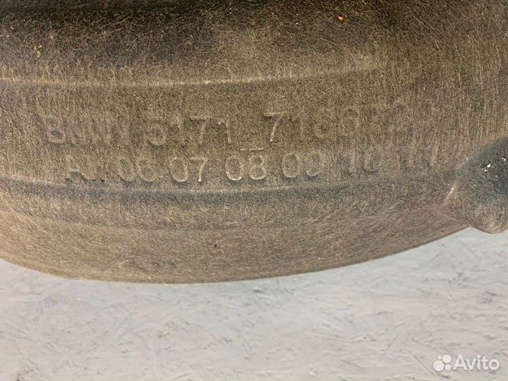 Подкрылок задний левый Bmw 550Ix F10 N63 2010