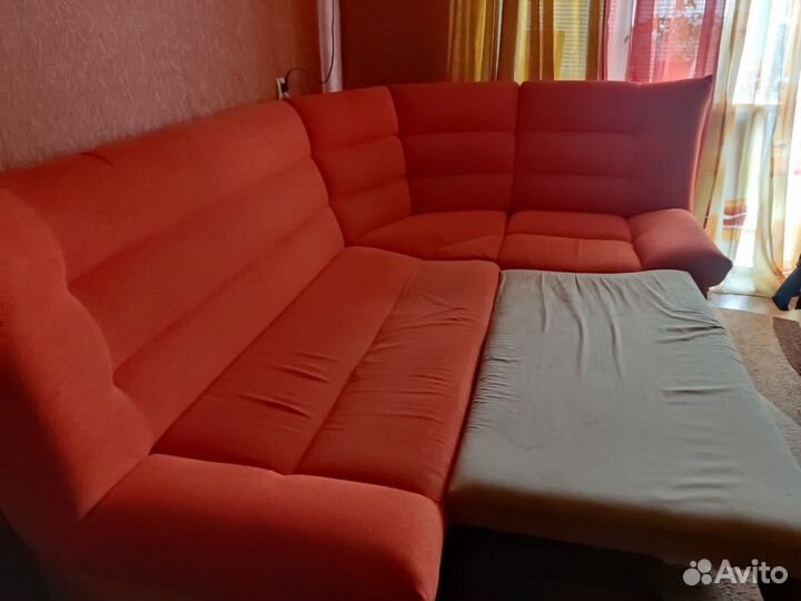 Угловой диван