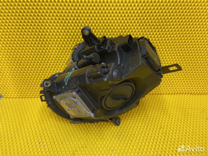 Комплект фар ксенон mini hatch cooper R56 до рест