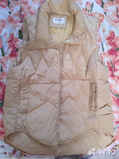 Жилетка женская