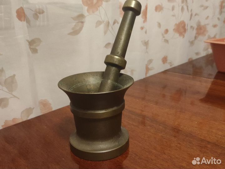Ступка с пестиком бронза