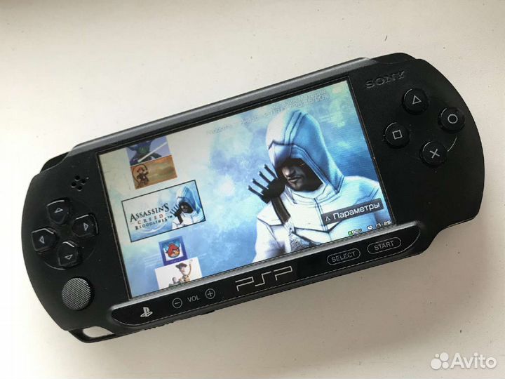 Sony PSP прошитая неслетайка