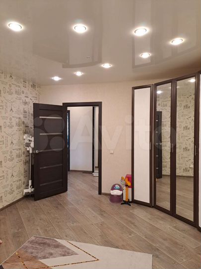 2-к. квартира, 64,7 м², 2/9 эт.