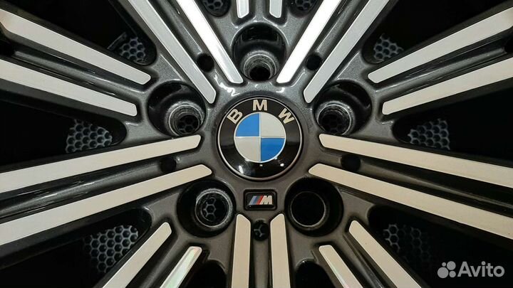 Оригинальные диски BMW 3 G20 R18 790 Мексика