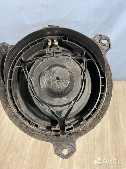 Динамик Toyota Rav4 XA40 8616052331 / Camry MXV70