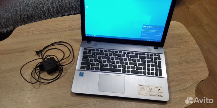 Ноутбук asus x541s с SSD 240GB