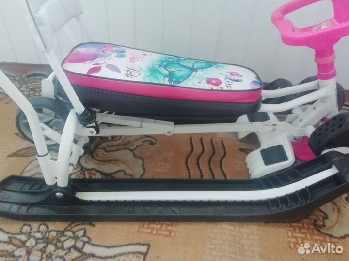 Детский снегокат со спинкой Nika Kids