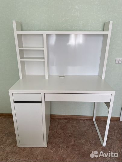 Письменный стол IKEA микке