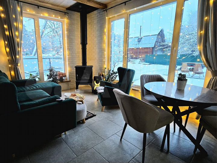 Дом 67 м² на участке 5 сот.