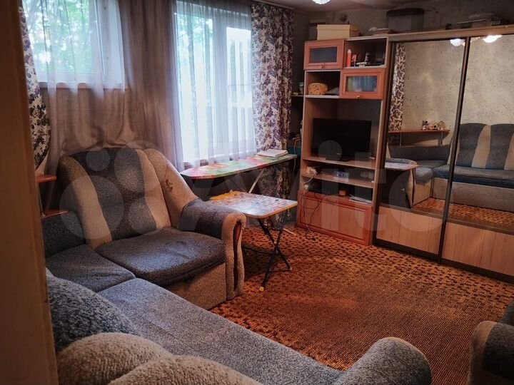 Дом 42 м² на участке 6,8 сот.