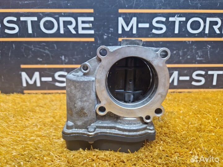 Дроссельная заслонка Audi A4 8K CDH 2009