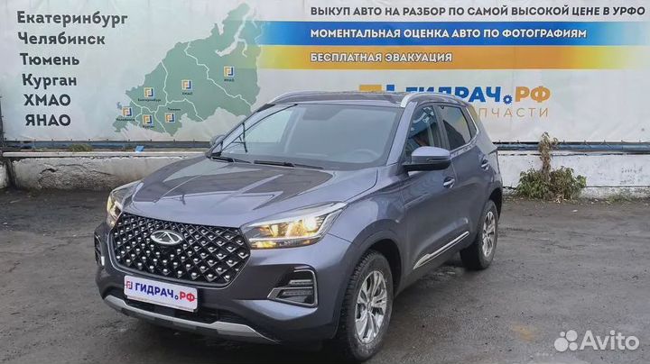 Накладка декоративная на торпедо Chery Tiggo 4 Pro