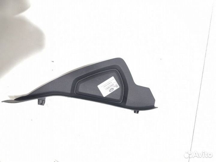 Пластик салона Land Rover Range Rover Velar 2020