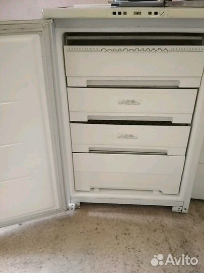 Морозильная камера Бирюса