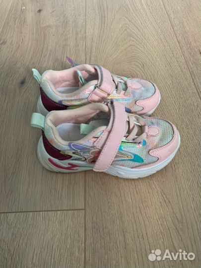 Кроссовки kapika 26