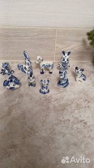 Гжелевые фигурки