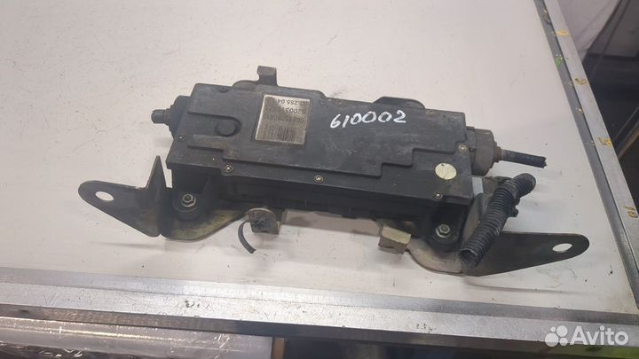 Электропривод ручного тормоза Renault Espace 4 200